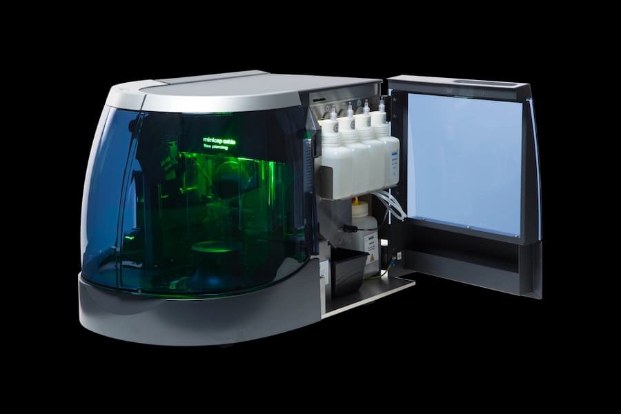 View of the inside of a MINICAP FLEX-PIERCING